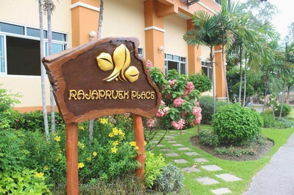 Rajapruek Place Chiang Mai Exterior foto