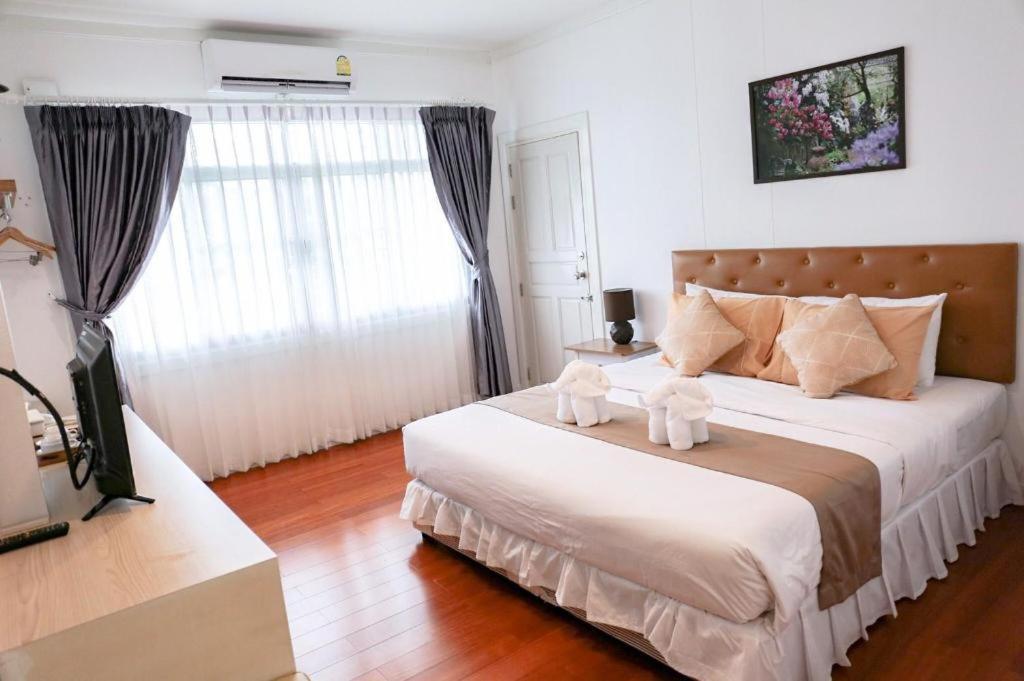 Rajapruek Place Chiang Mai Exterior foto