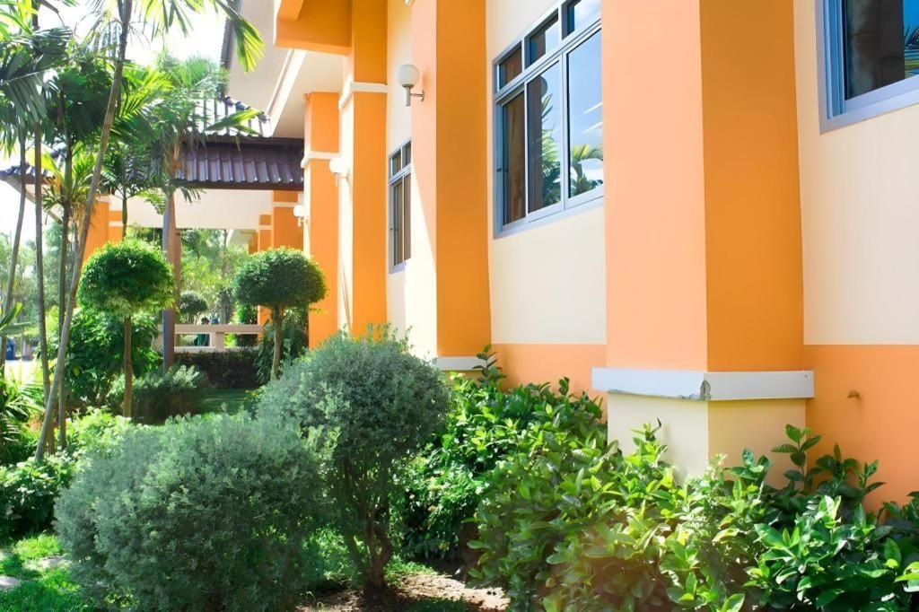 Rajapruek Place Chiang Mai Exterior foto